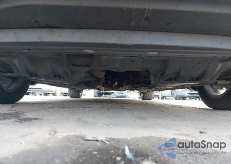 2010 Honda Accord 3.5 Ex-L from USA, damaged, VIN 1HGCP3F8XAA028764